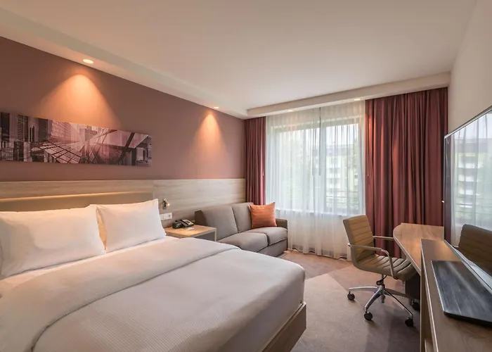 Hampton By Hilton Frankfurt Centre East 3*