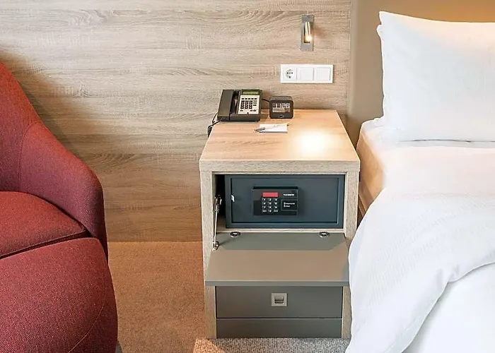 Hotel Hampton By Hilton Frankfurt Centre East 3*